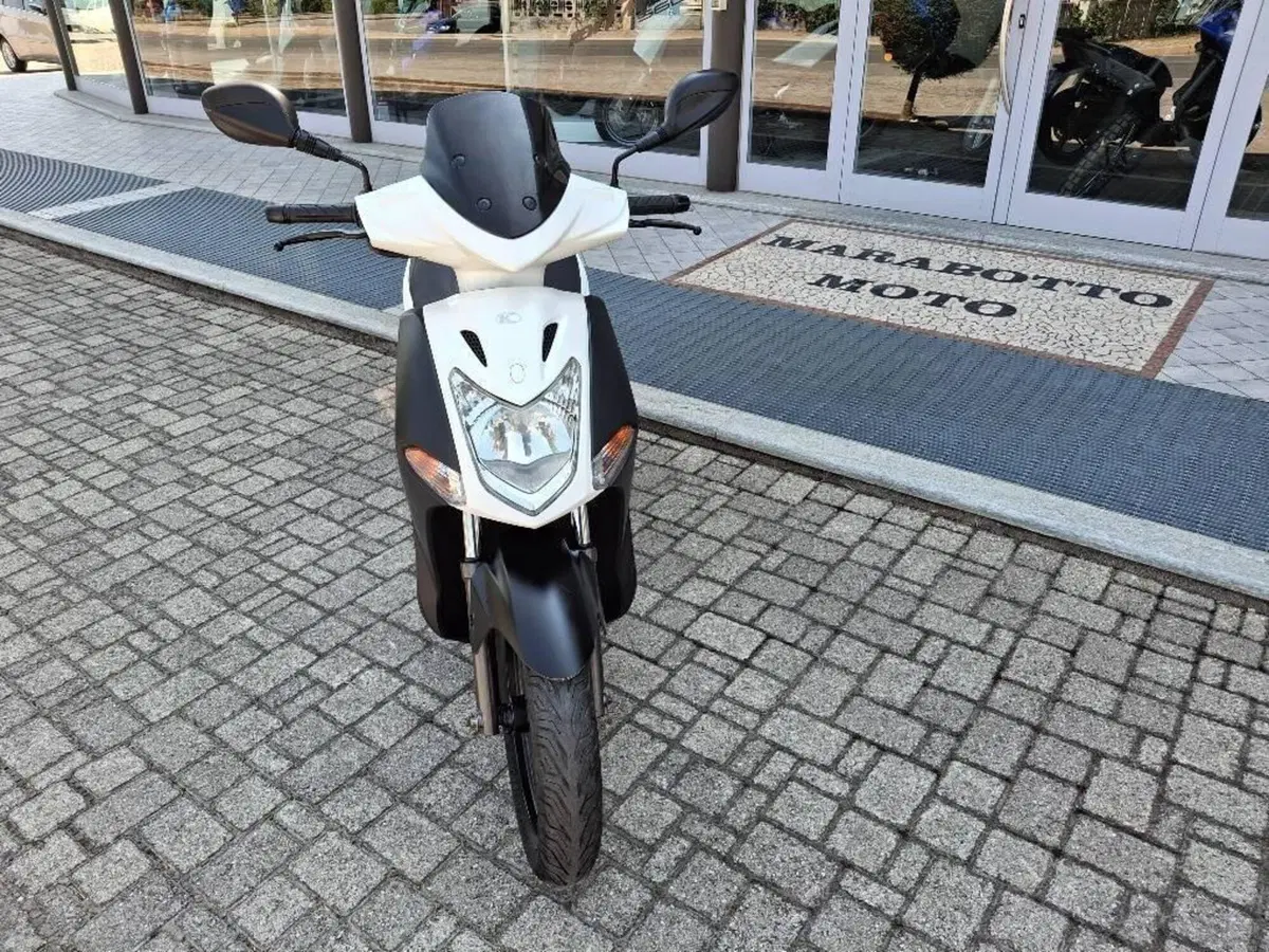 Kymco Agility 150 R16 (2)