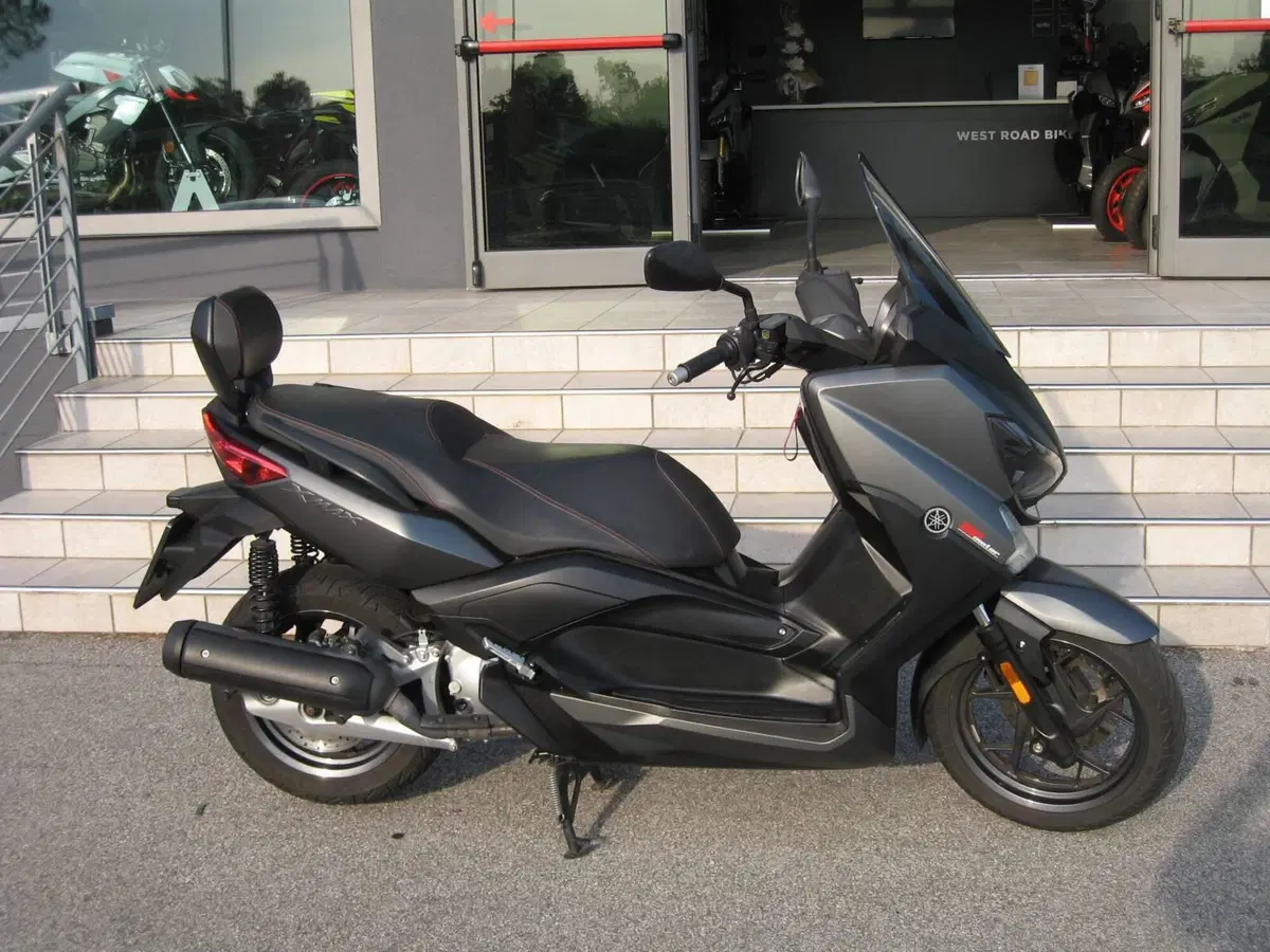 Yamaha X-Max 125 ABS (2017)