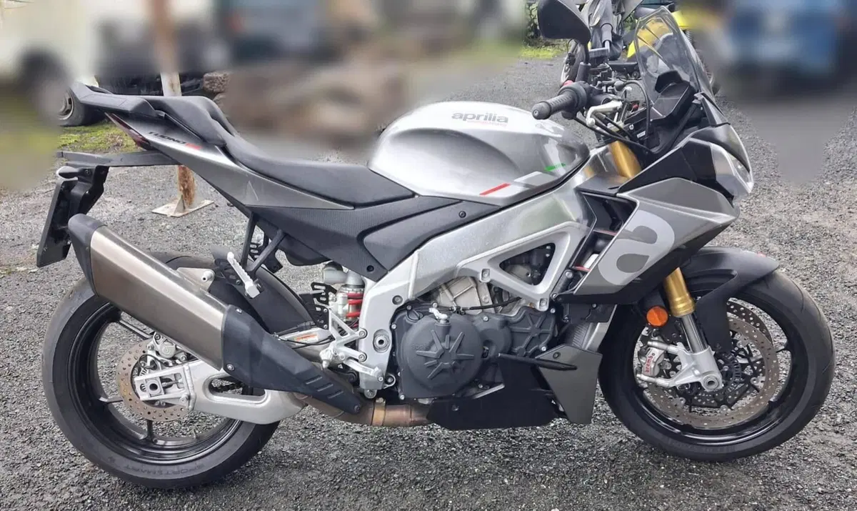 Aprilia Tuono V4 (2021 - 24)