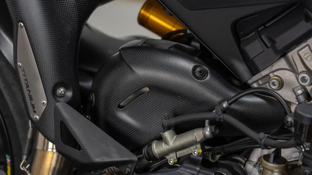 Ducati Panigale V4 R (2023 - 24) (3)