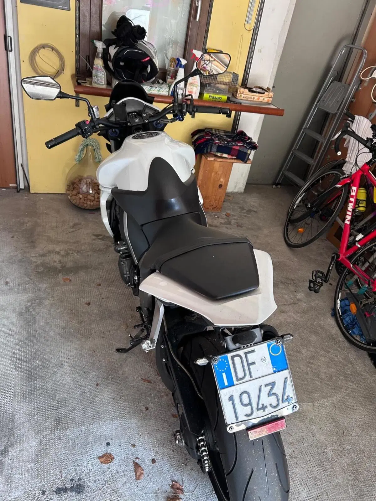 Honda CB 1000 R (2008 - 10) (7)