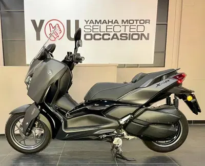 Yamaha X-Max 300 Tech Max (2025 - 26) usata