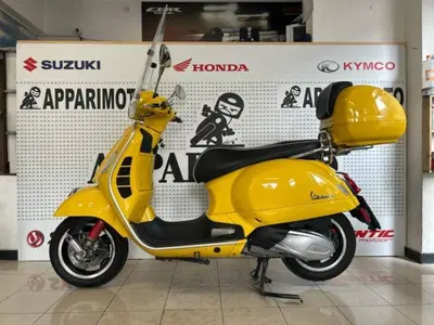 Vespa GTS 300 Super (2023 - 24) usata