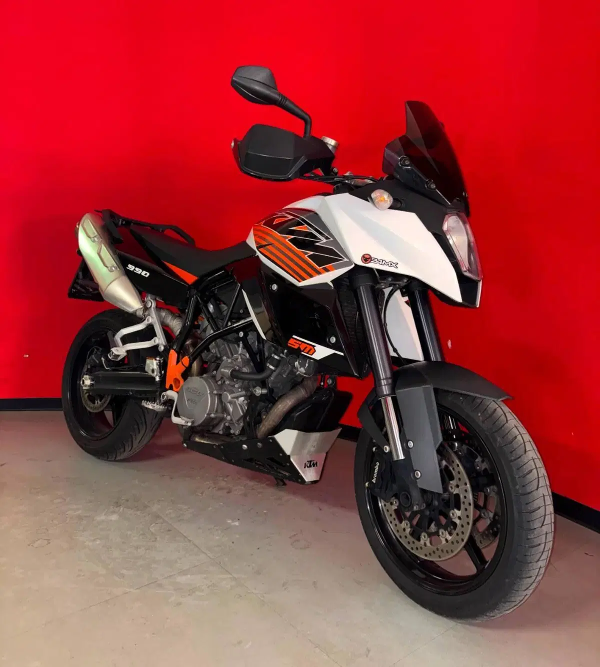KTM 990 Supermoto T (2009 - 11) (2)