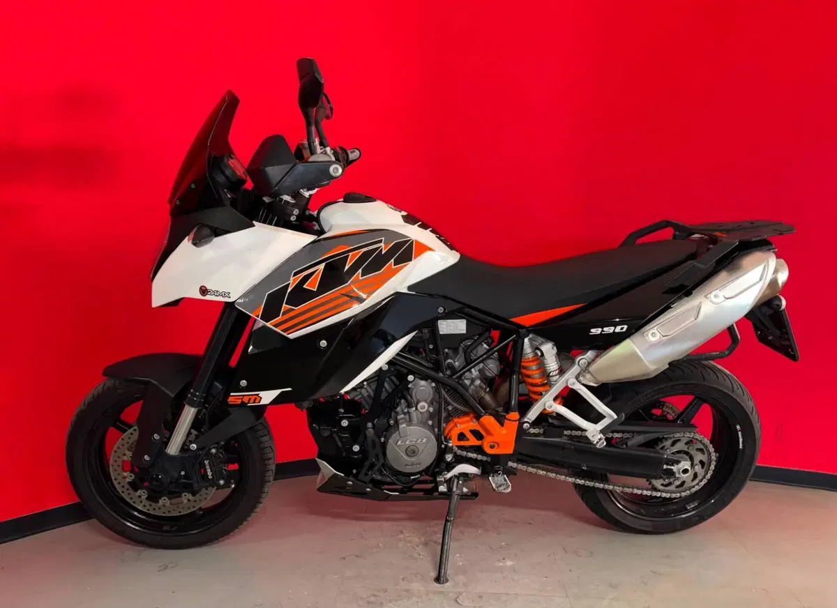 KTM 990 Supermoto T (2009 - 11) (3)