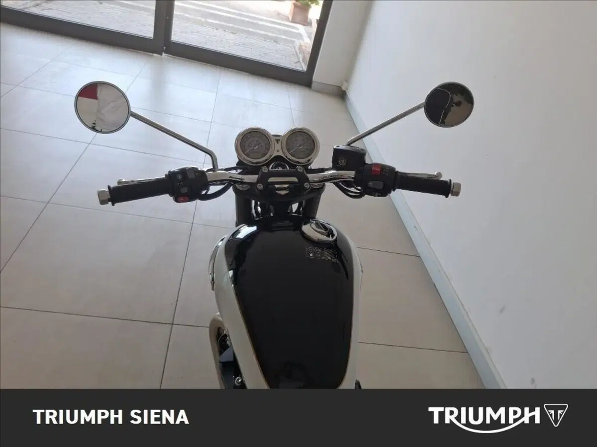 Triumph Bonneville T100 (2026) (3)