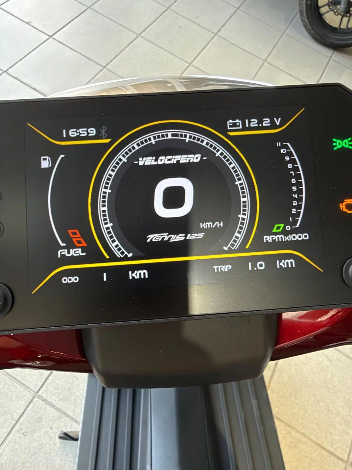 Velocifero Tennis 125 (2024) (7)