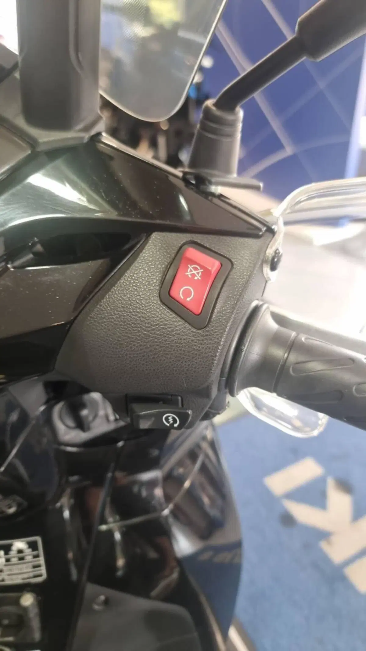 Honda SH 300 i ABS (2016 - 20) (10)