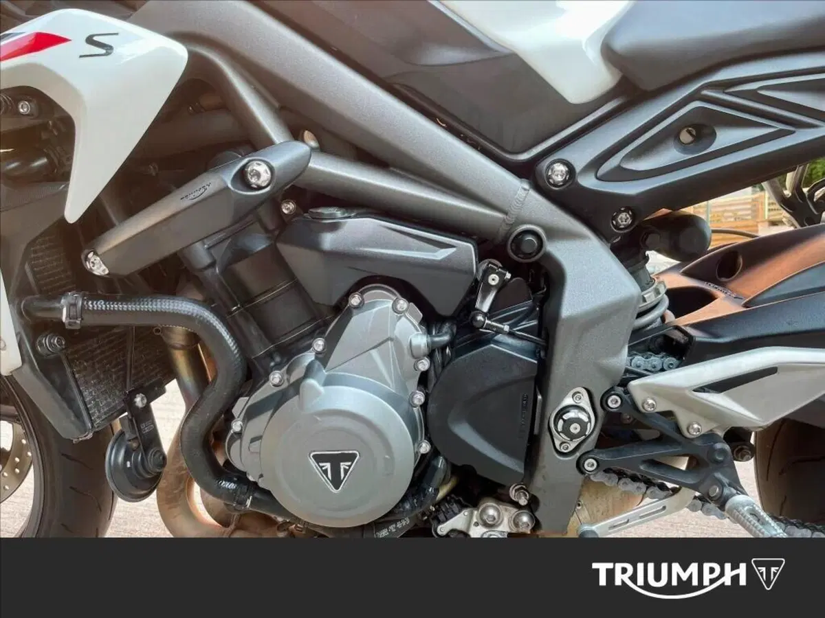 Triumph Street Triple S (2020 - 23) (9)