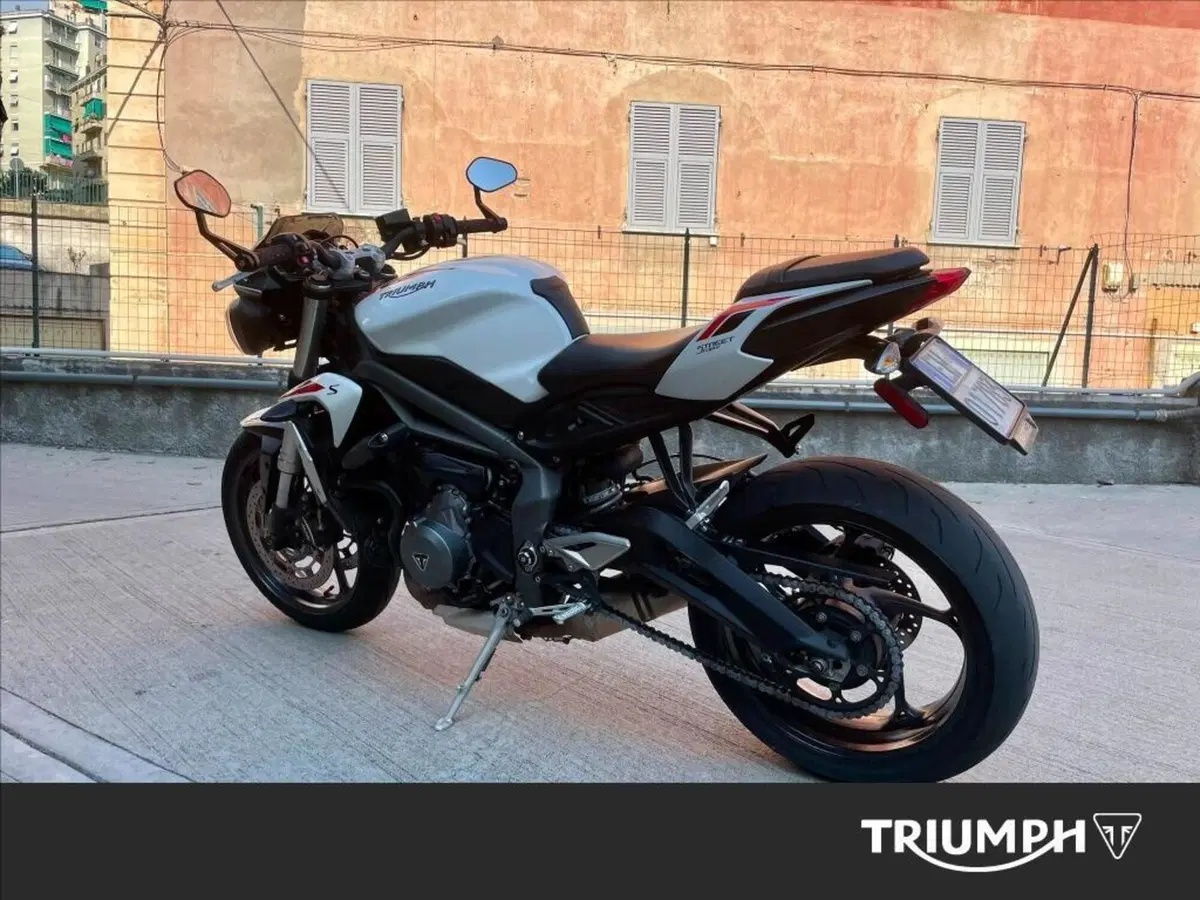 Triumph Street Triple S (2020 - 23) (6)