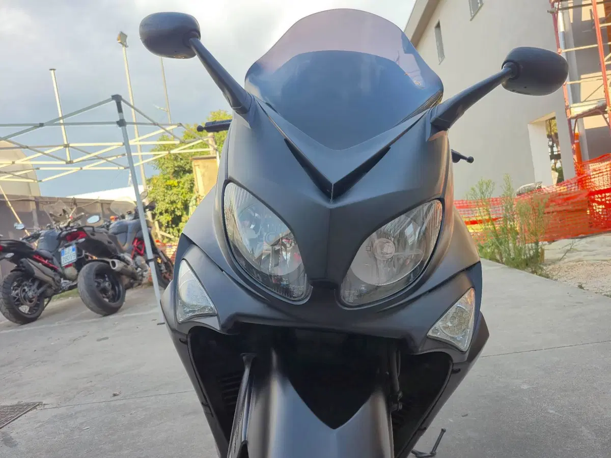 Yamaha T-Max 500 (2004 - 07) (10)