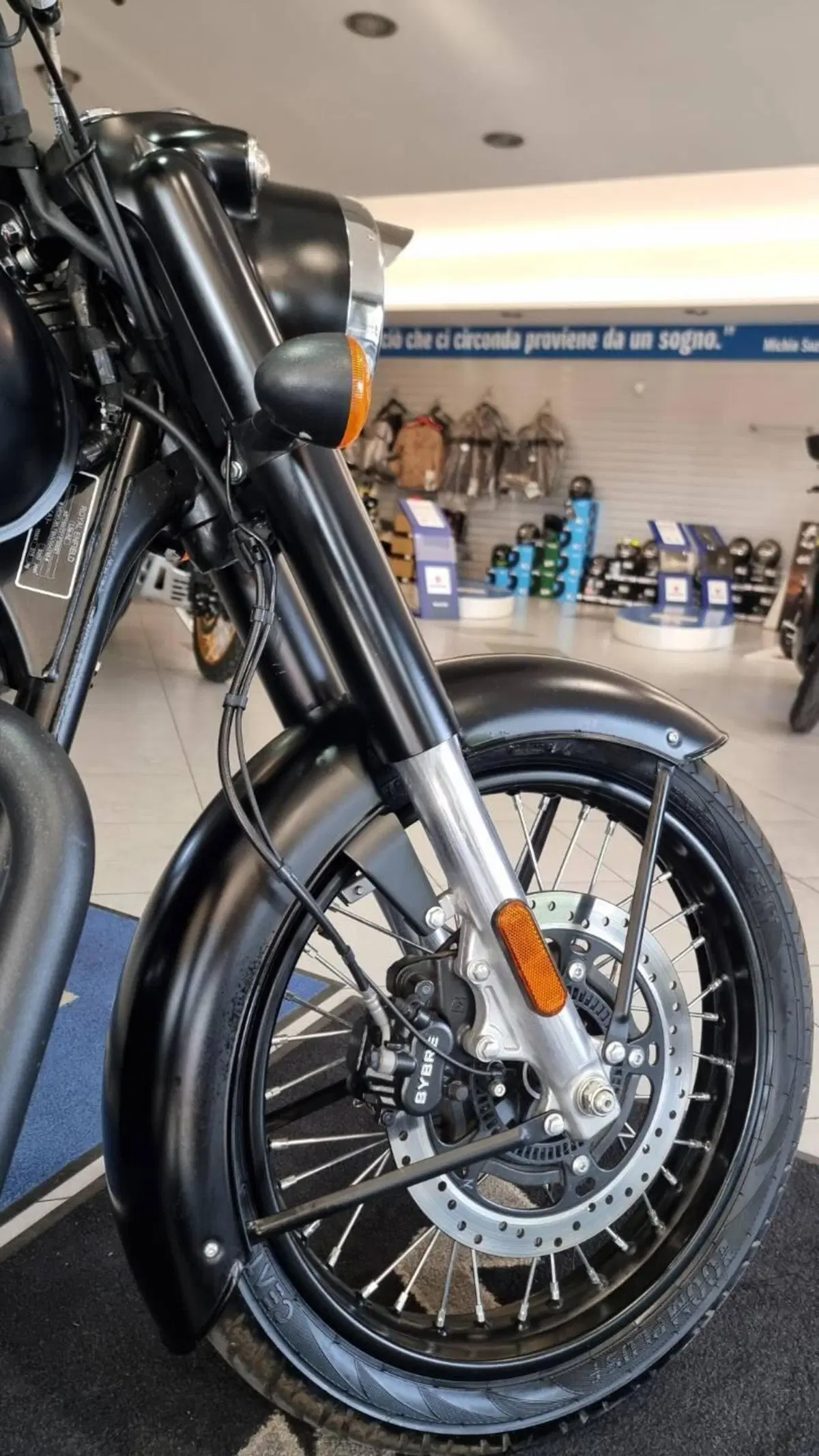 Royal Enfield Classic 350 (2021 - 26) (7)