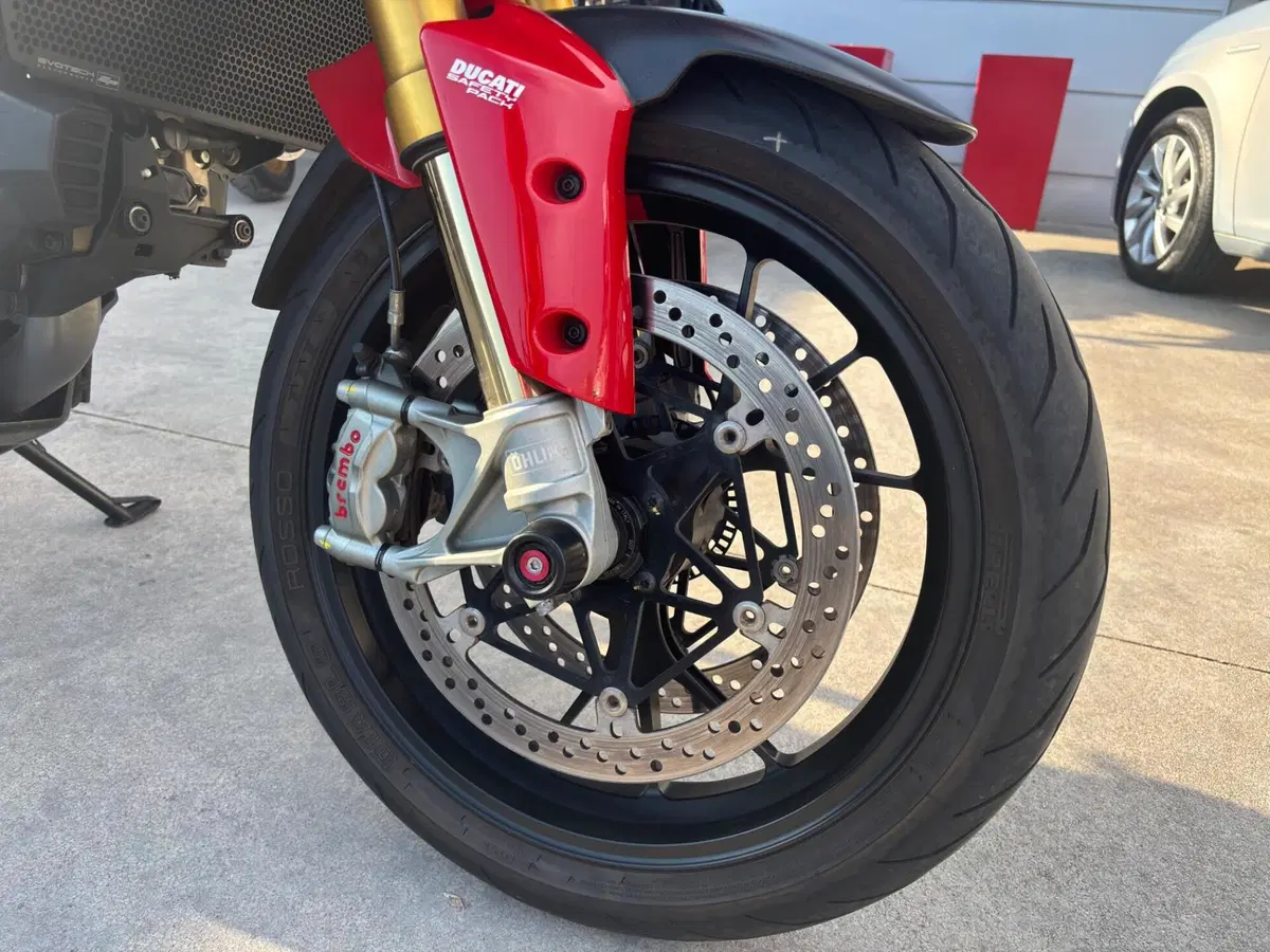 Ducati Multistrada 1260 Pikes Peak (2018 - 20) (12)