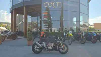 Bmw S 1000 R (2021 - 24) usata
