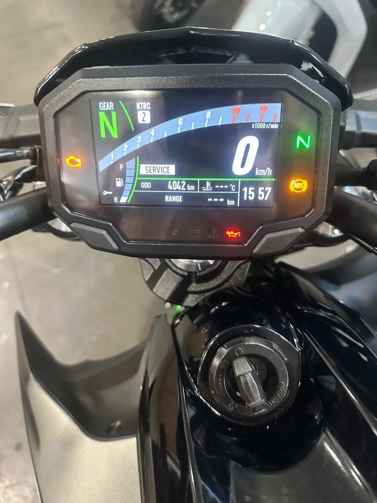 Kawasaki Z 650 (2021 - 24) (8)