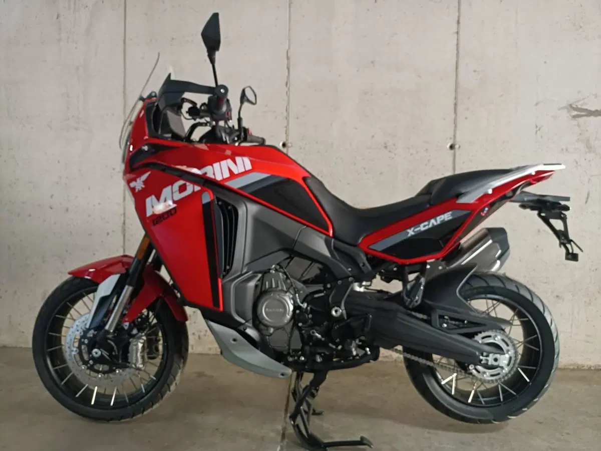 Moto Morini X-Cape 1200 (2026) (3)