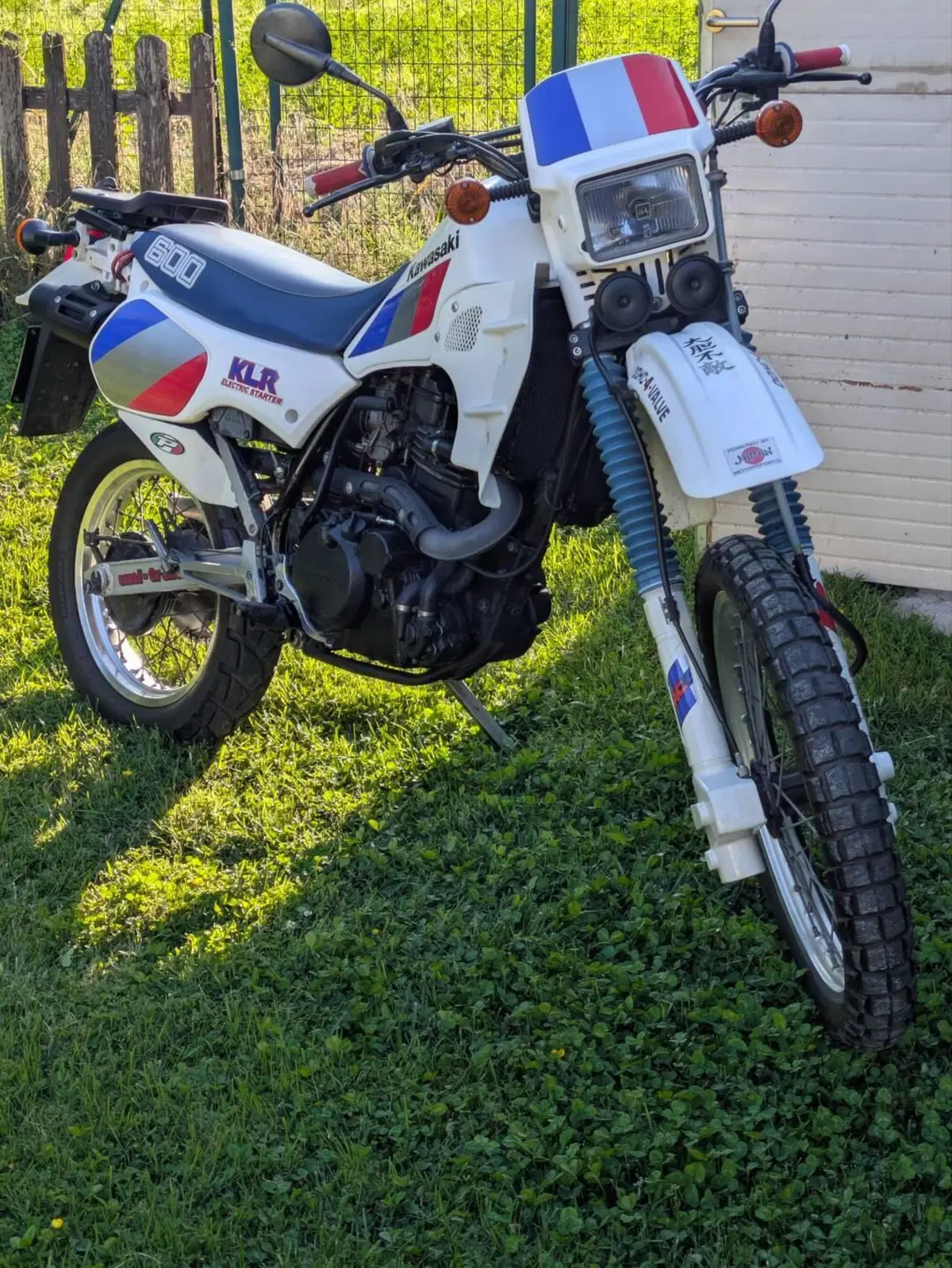 Kawasaki Klr 600 (4)