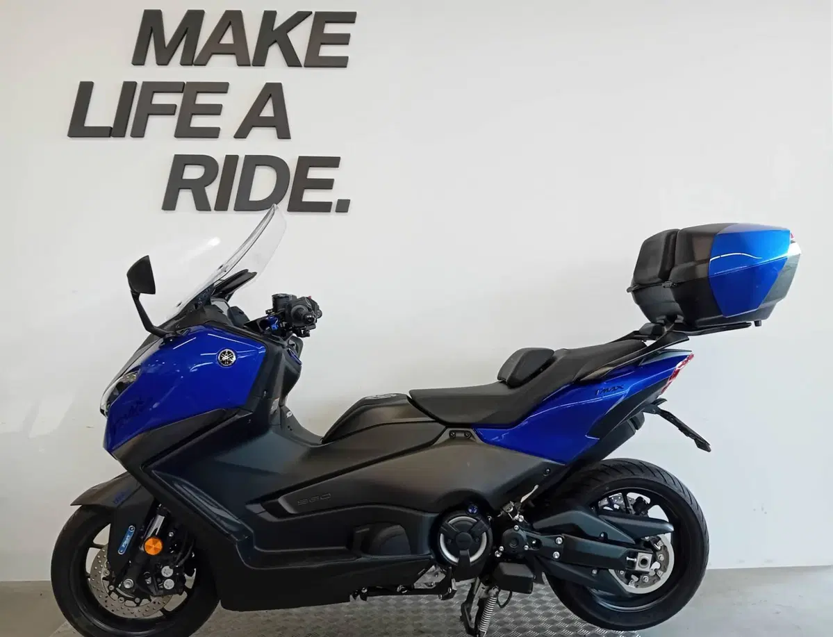 Yamaha T-Max 560 (2025 - 26) (2)