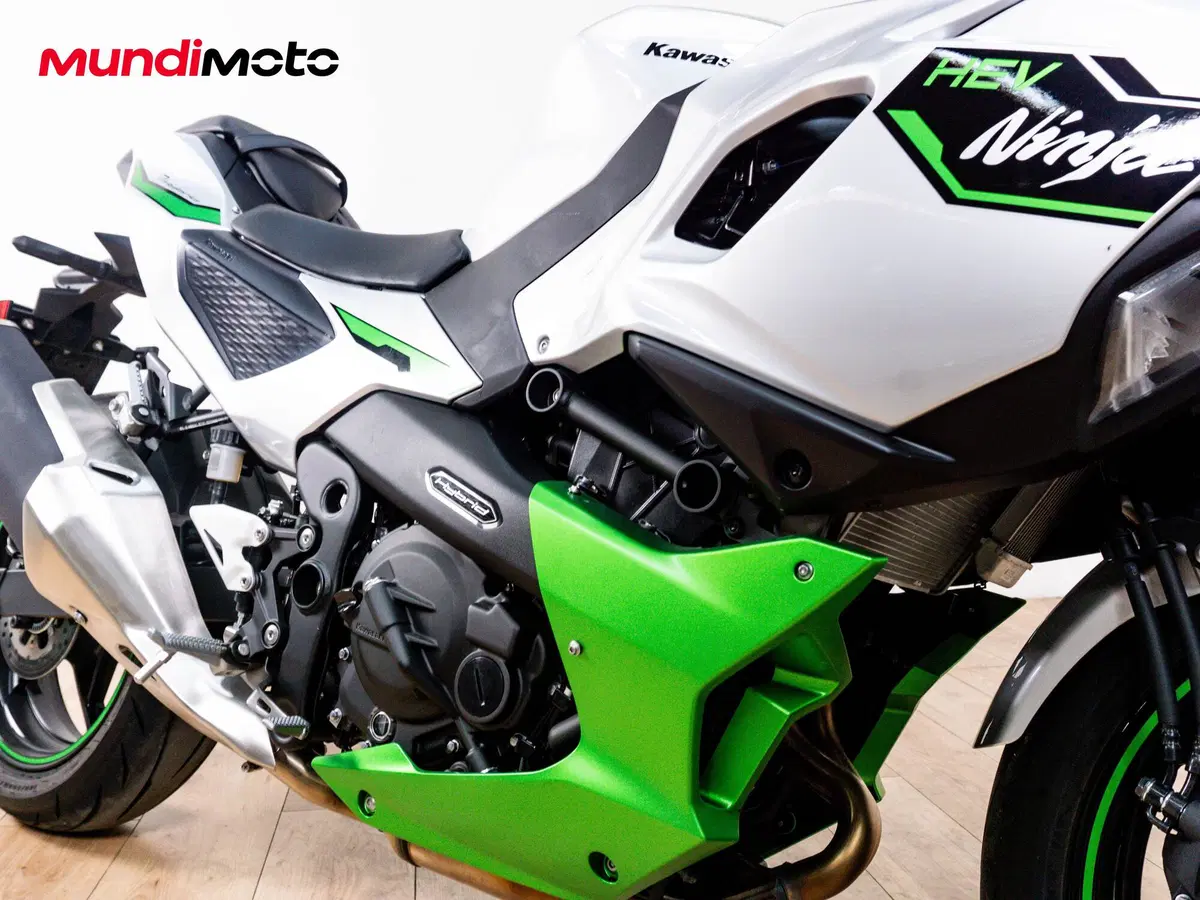 Kawasaki Ninja 7 Hybrid (2024 - 26) (5)