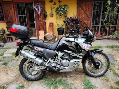 Honda Africa Twin XRV 750 (1996 - 02) usata