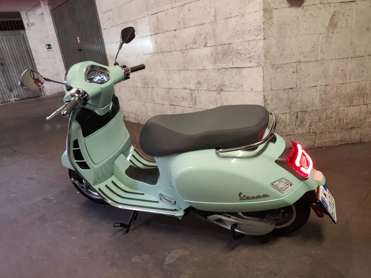 Vespa GTS 310 (2025 - 26) (4)