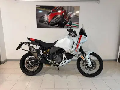 Ducati DesertX (2022 - 25) usata