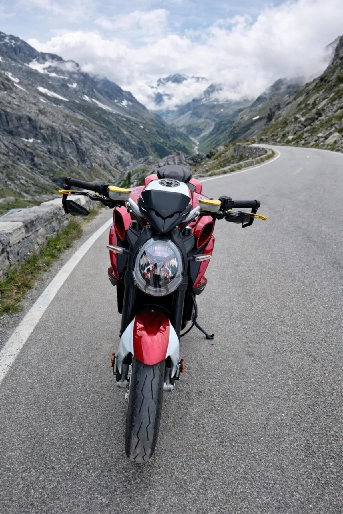 MV Agusta Brutale 800 RR (2021 - 25) (5)