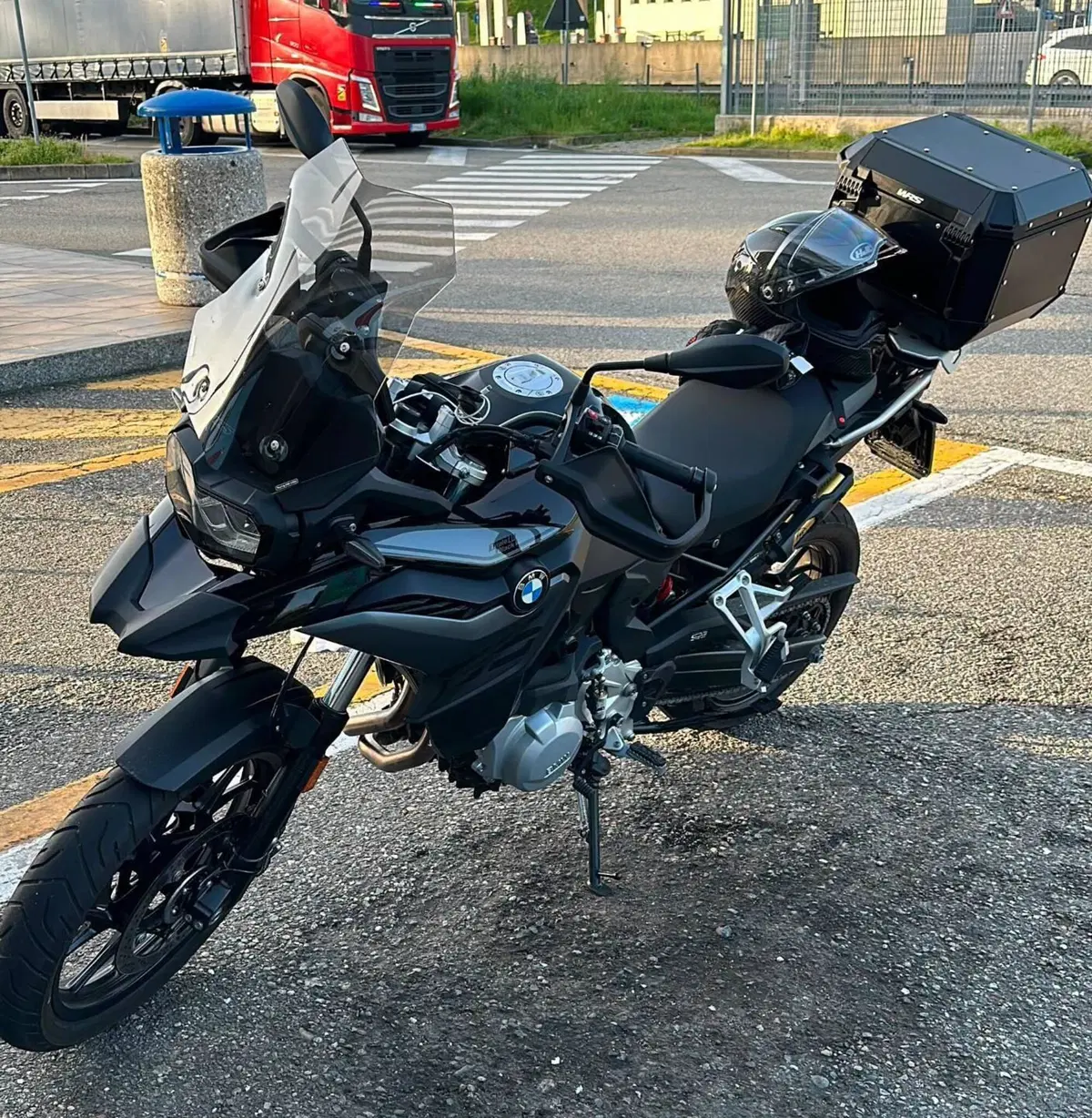 Bmw F 750 GS (2021 - 24) (2)