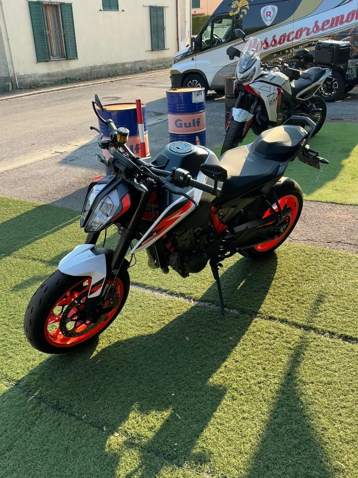 KTM 890 Duke (2021 - 23) (2)