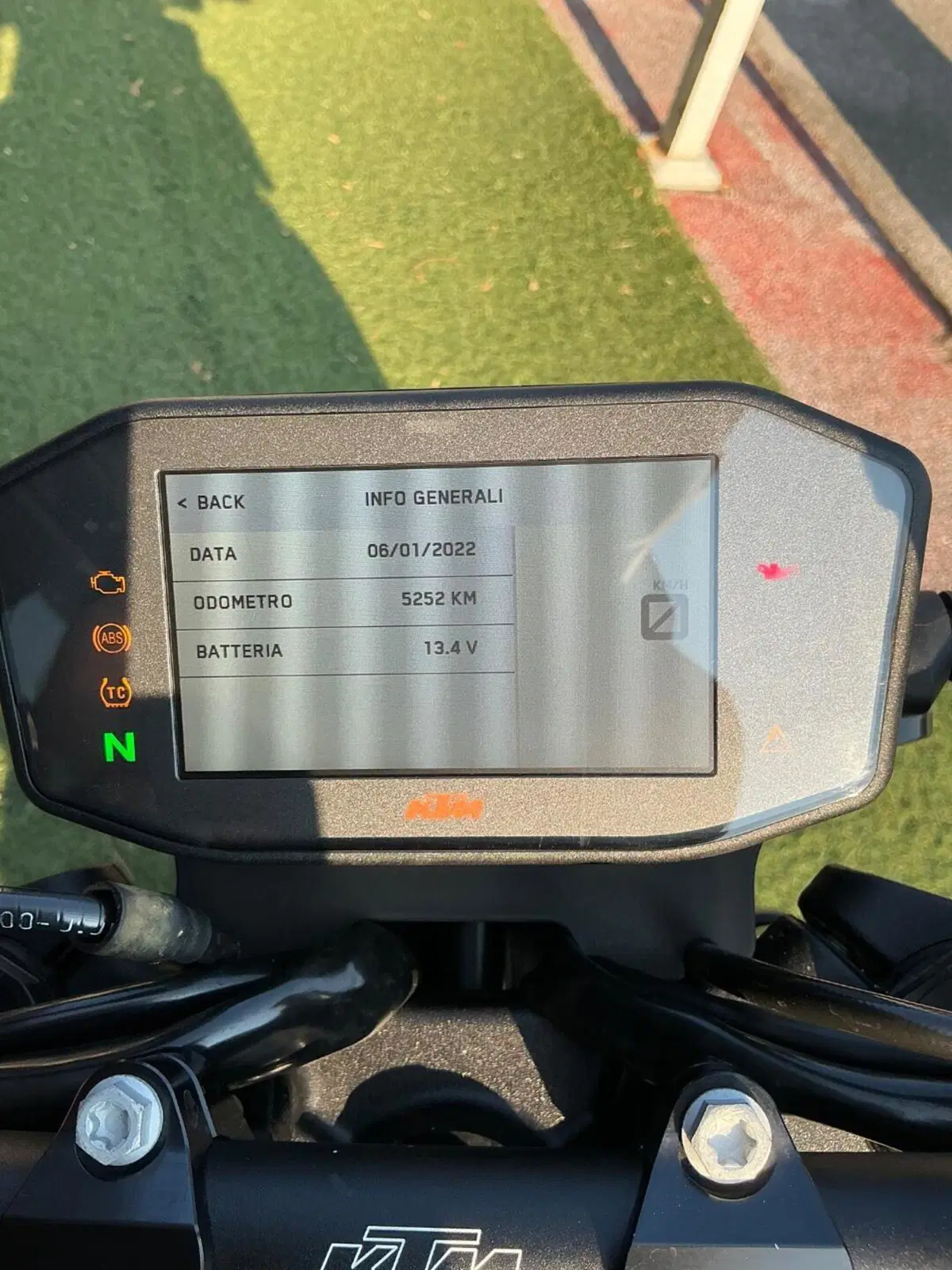 KTM 890 Duke (2021 - 23) (5)