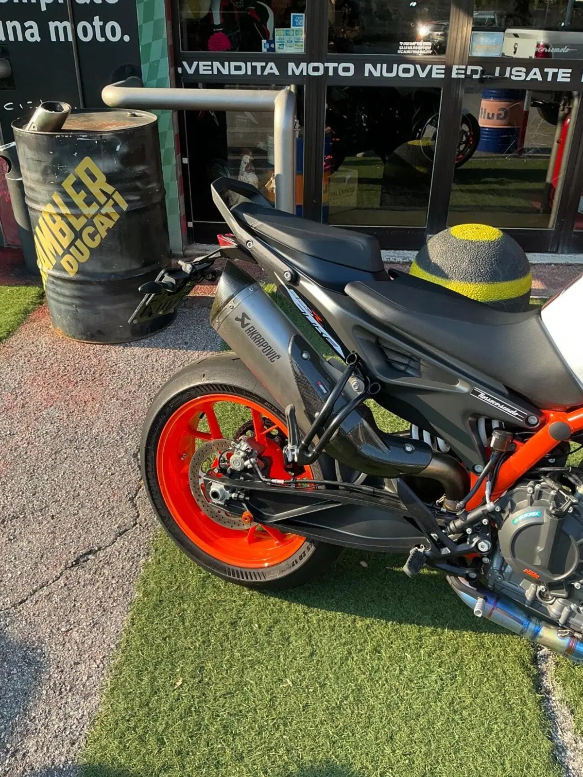 KTM 890 Duke (2021 - 23) (8)