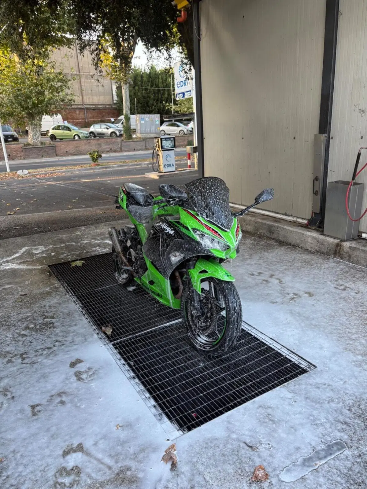 Kawasaki Ninja 400 Performance (2023) (2)