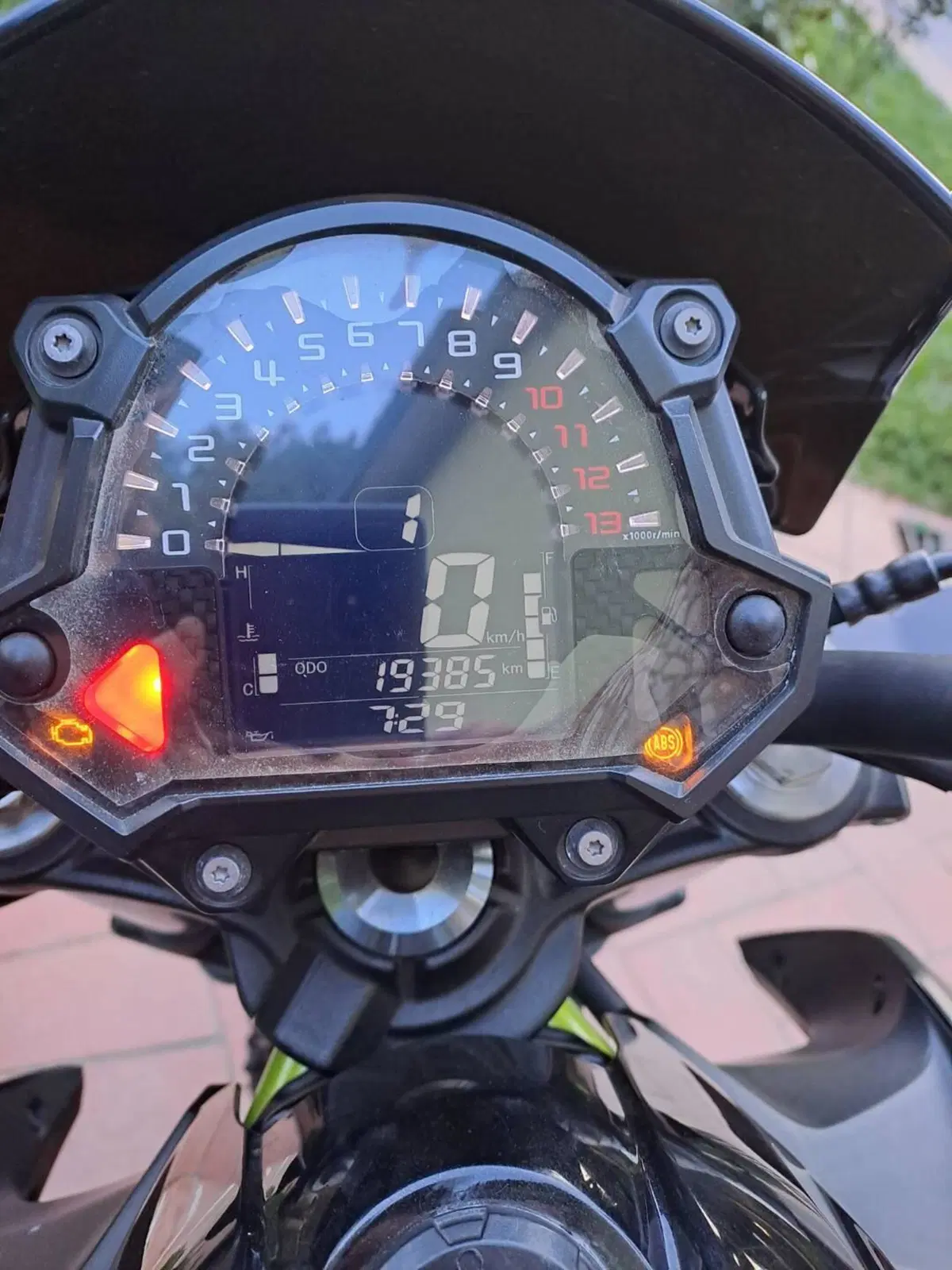 Kawasaki Z 650 (2017 - 19) (2)