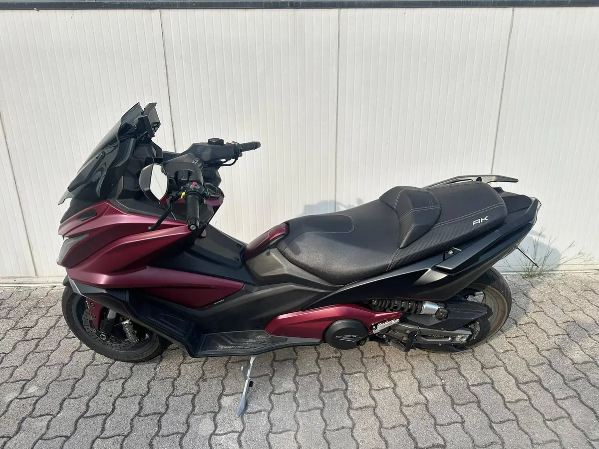 Kymco AK 550 (2020) (8)