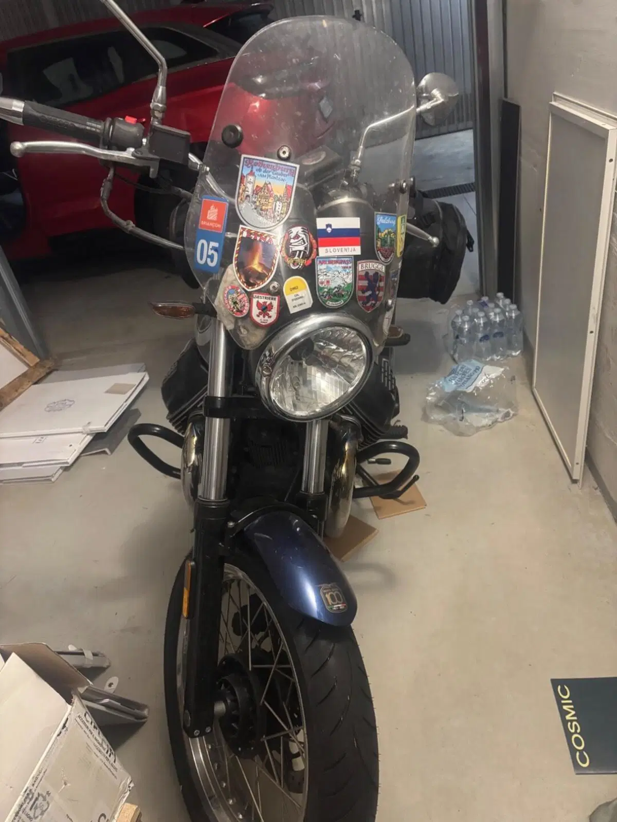 Moto Guzzi V7 Special (2021 - 24) (4)