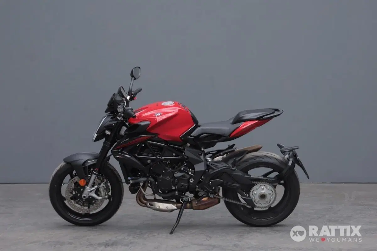 MV Agusta Brutale 800 Rosso (2021 - 23) (3)