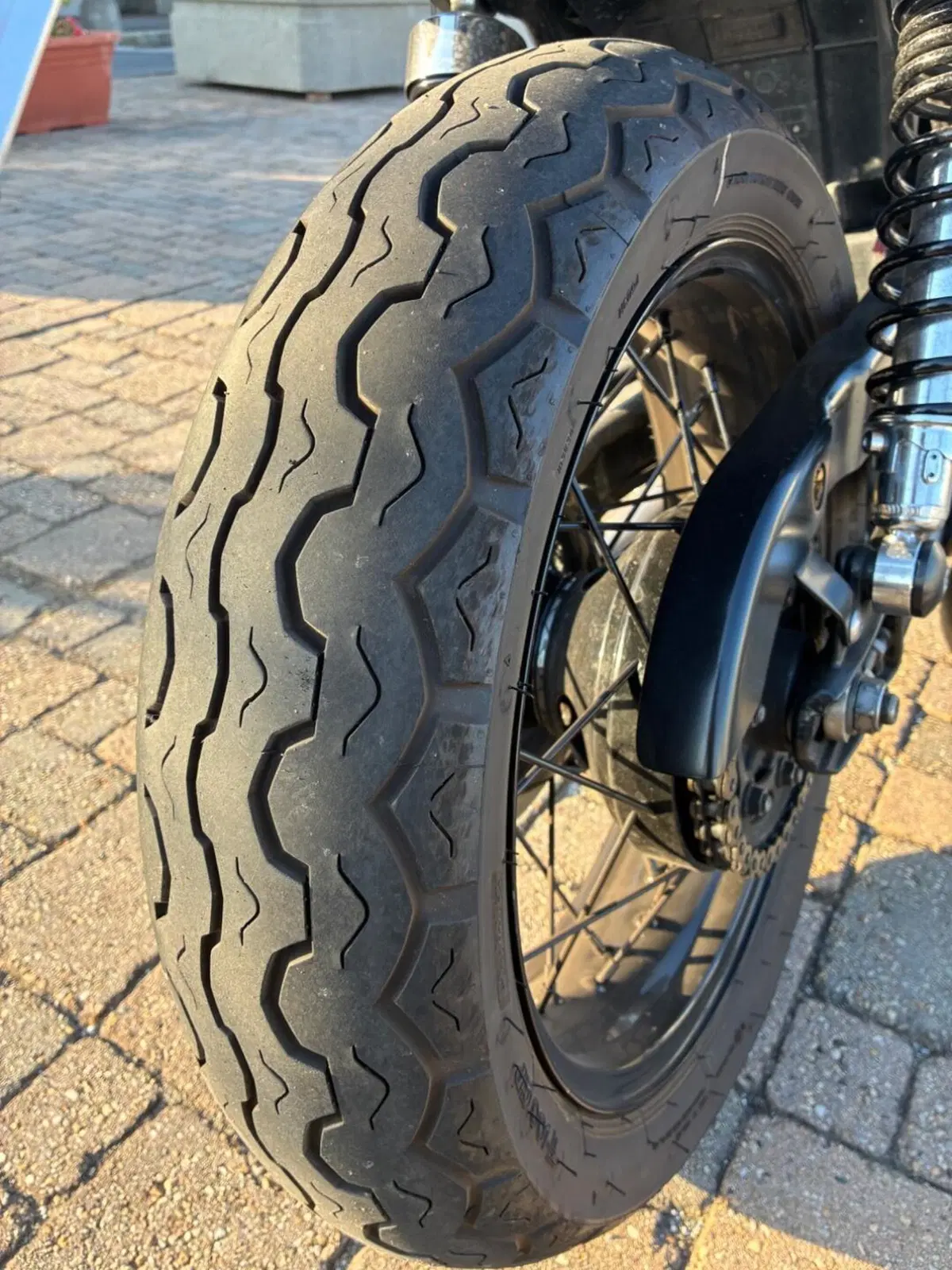 Triumph Bonneville T120 (2016 - 20) (4)