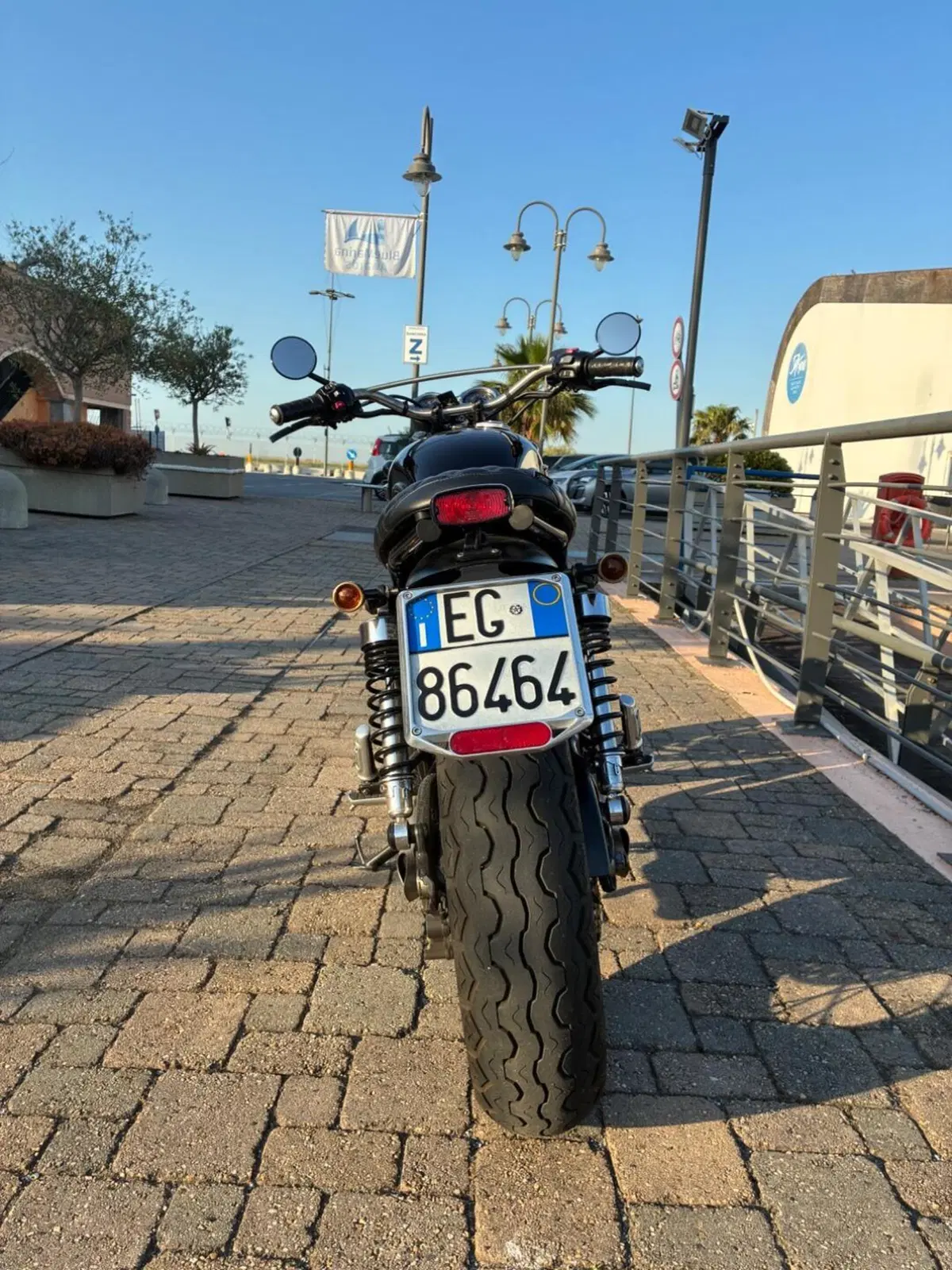 Triumph Bonneville T120 (2016 - 20) (14)