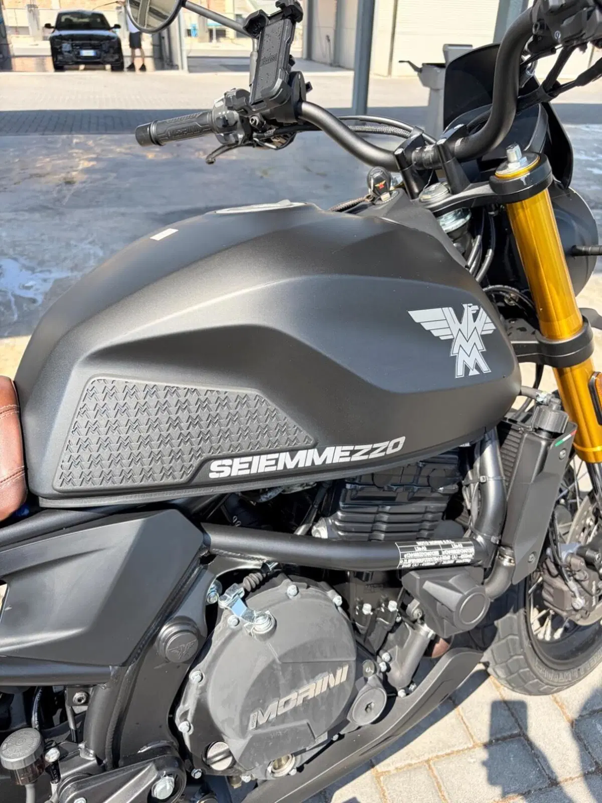 Moto Morini SEIEMMEZZO SCR (2022 - 26) (6)