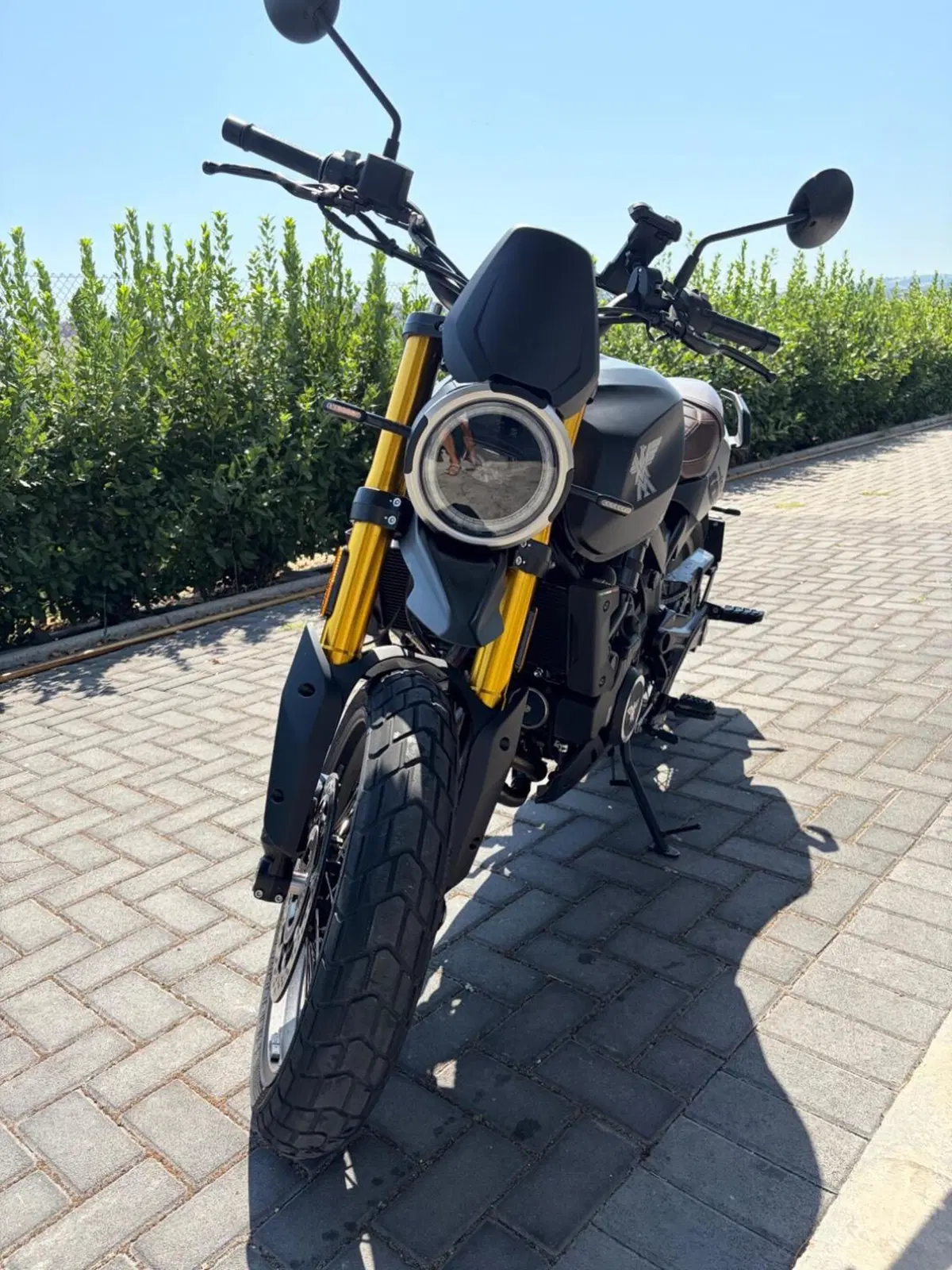 Moto Morini SEIEMMEZZO SCR (2022 - 26) (9)
