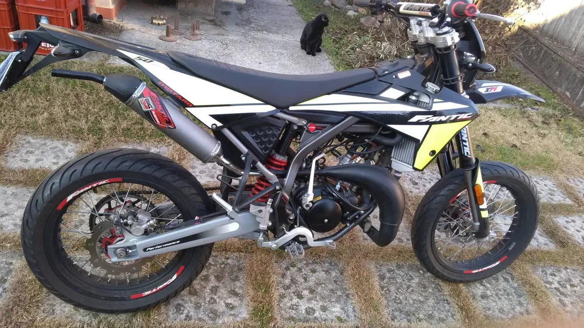 Fantic Motor Enduro 50 Performance 2t (2020) (3)