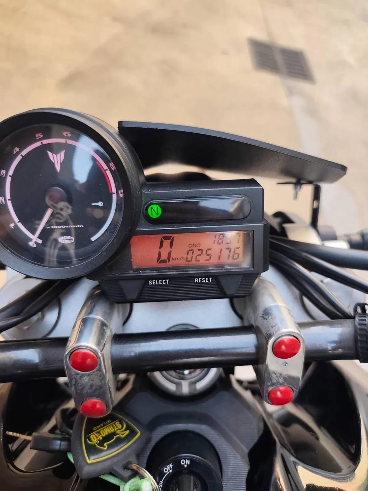 Yamaha MT-03 (2006 - 14) (6)