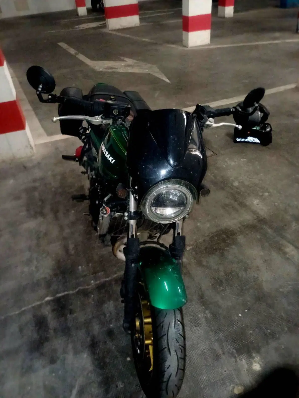 Kawasaki Z 650 RS (2022 - 24) (3)