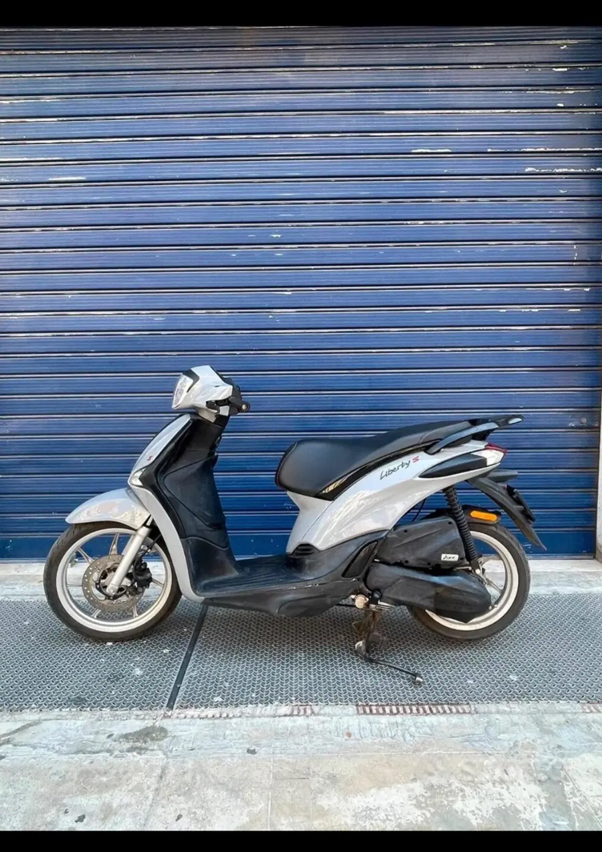 Piaggio Liberty S 50 4T (2020) (2)