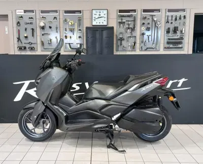 Yamaha X-Max 300 (2021 - 24) usata