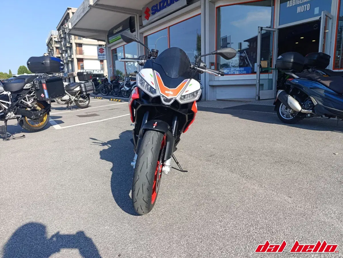 Aprilia Tuono 660 (2021 - 25) (2)
