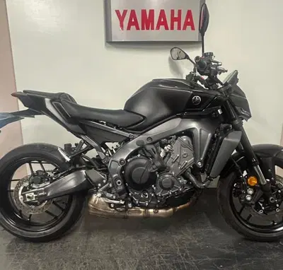 Yamaha MT-09 (2024 - 26) usata