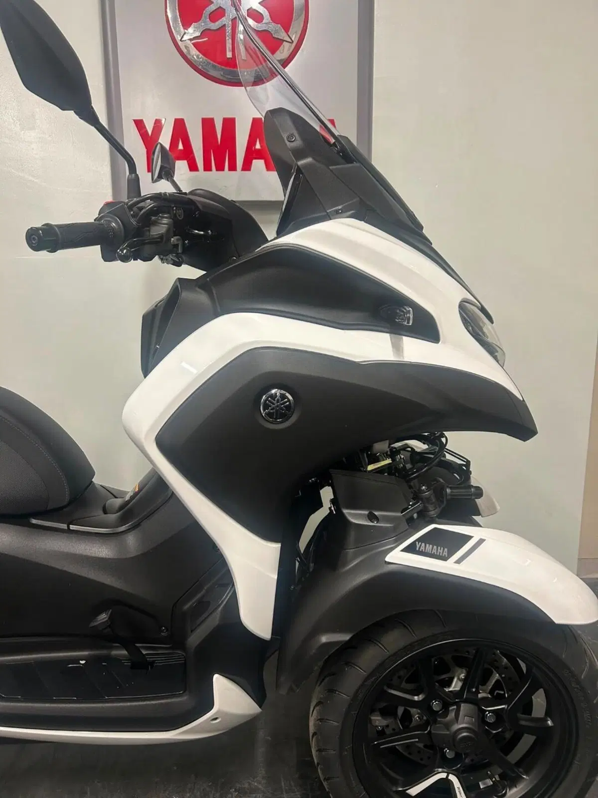 Yamaha Tricity 300 Airbag (2027) (6)