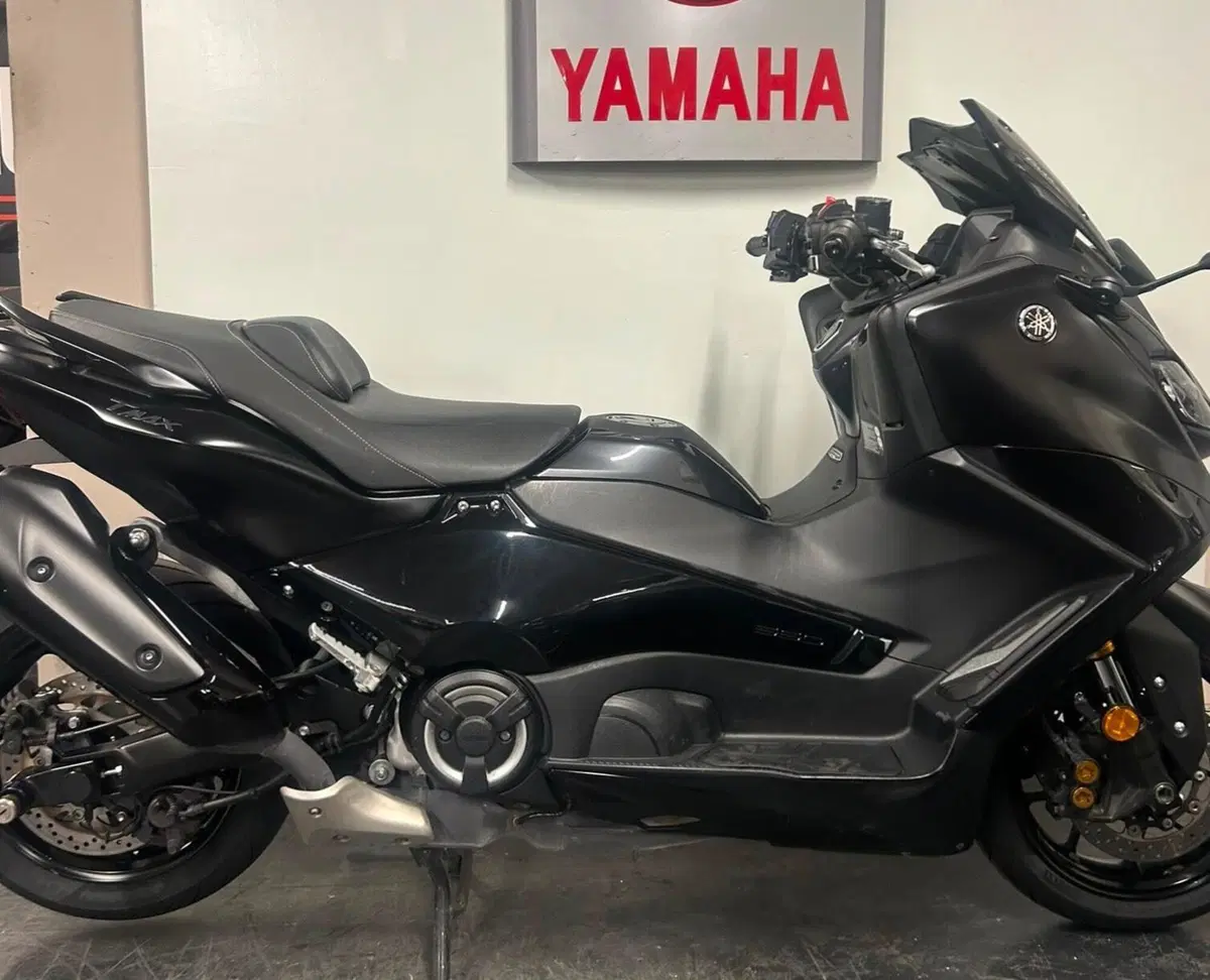 Yamaha T-Max 560 Tech Max (2022 - 24)