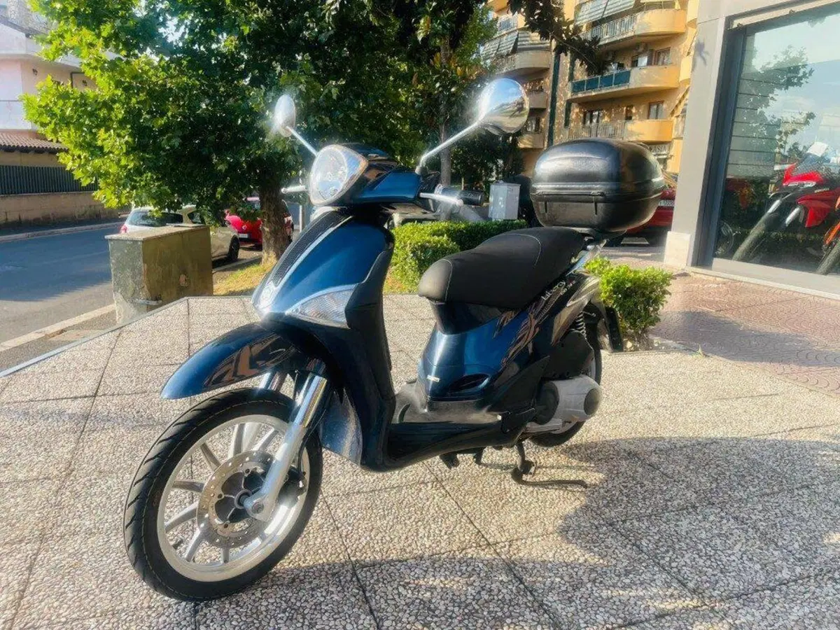 Piaggio Liberty 150 3V Full Optional (2013 - 15) (7)